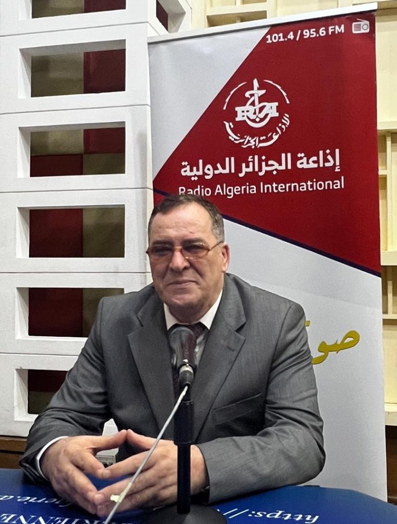 محمد مزيان : وسائل إعلام دولية تحولت لأدوات دعاية والمطلوب تشكيل جبهة جزائرية إعلامية
