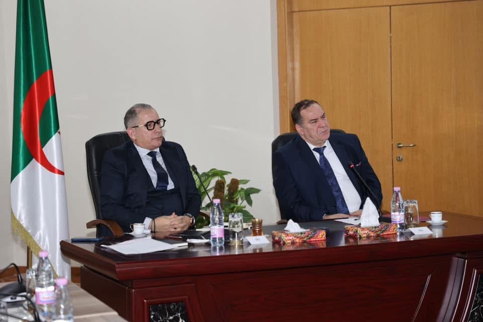 الإعلام الجزائري .. حارس السيادة