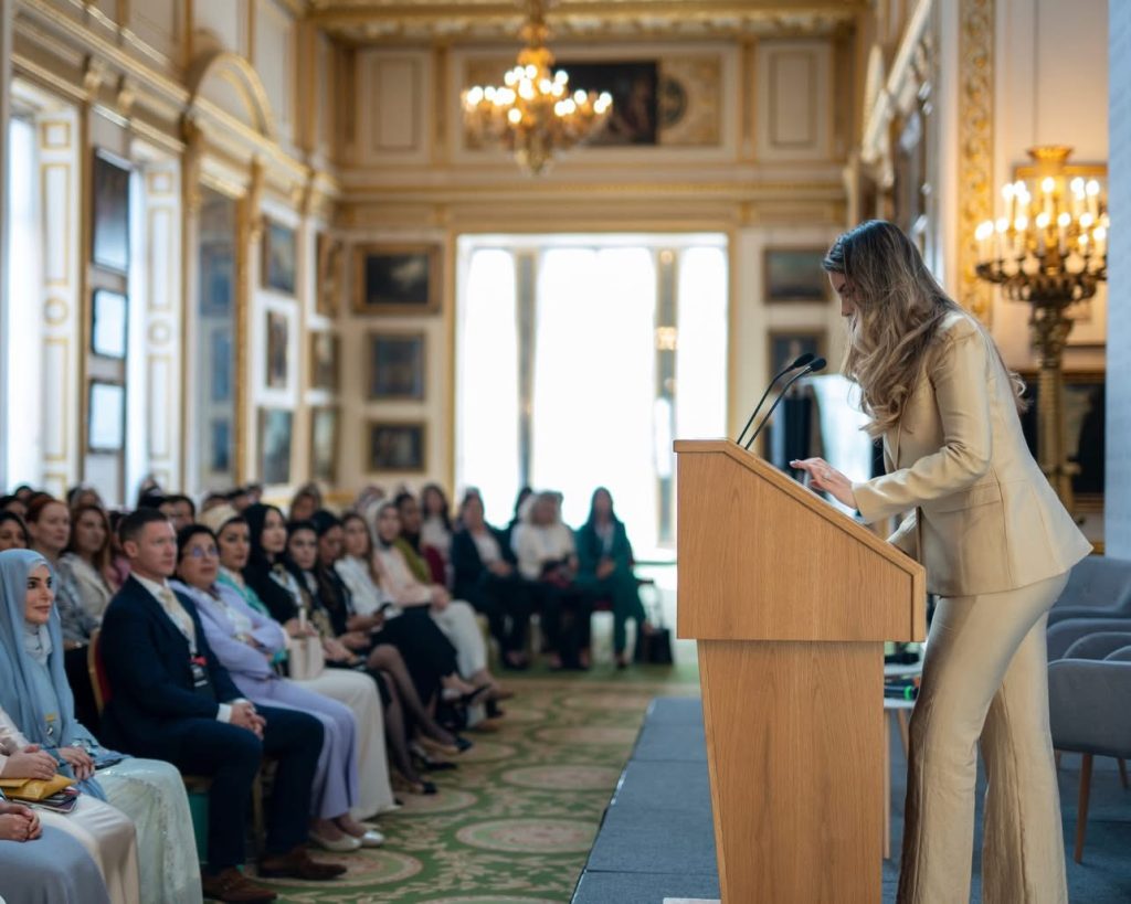 ريم عماري سفيرة الجزائر في قمة المرأة العربية
