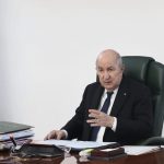 الرئيس تبون يأمر الحكومة بالعمل بصرامة لحل الانشغالات الحقيقية للجزائريين بعيدا عن الفلكلور الإعلامي