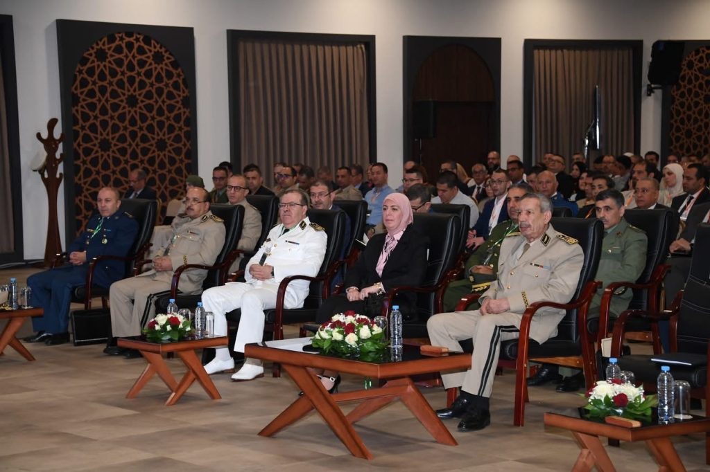 وكالة أمن الأنظمة المعلوماتية لدائرة الاستعمال والتحضير لأركان الجيش الجزائري تنظم يوما إتصاليا لفائدة مسؤولي أمن الأنظمة المعلوماتية لمؤسسات الدولة