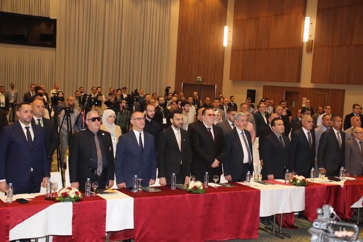 وزير الاتصال الجزائري: وسائل الإعلام قوة دافعة لتمكين المؤسسات الناشئة
