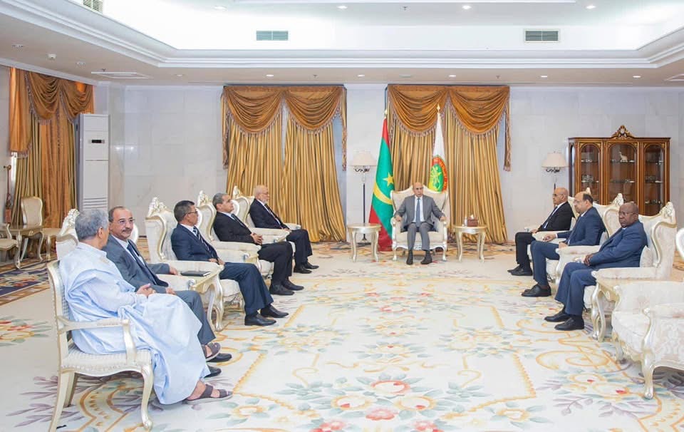 الرئيس الموريتاني يستقبل وفدا من البوليساريو يضم قيادات عسكرية  صحراوية