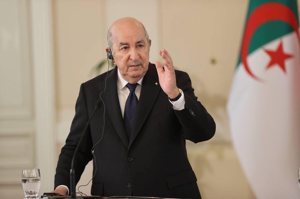 الجزائر تصنع الدواء و المغرب يبتلع الغلاء