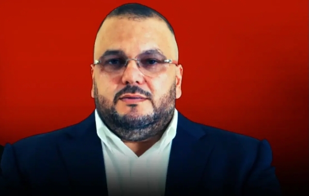 المغرب : معركة كسر عظام بين أجنحة المخزن