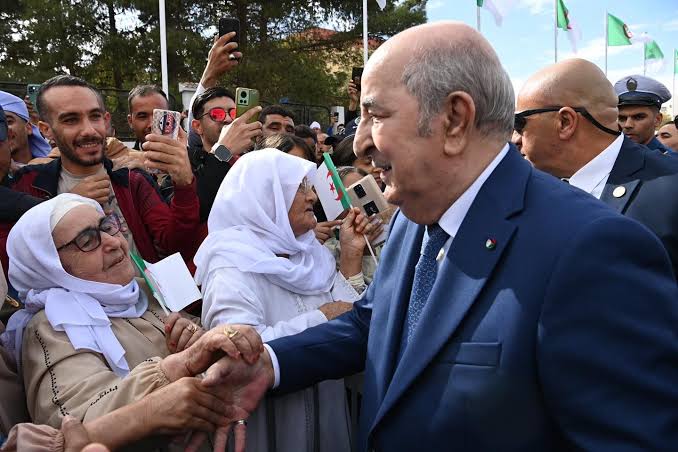 إما التطبيع وإما فوضى تعيد الحكم لأبو ظبي وباريس!