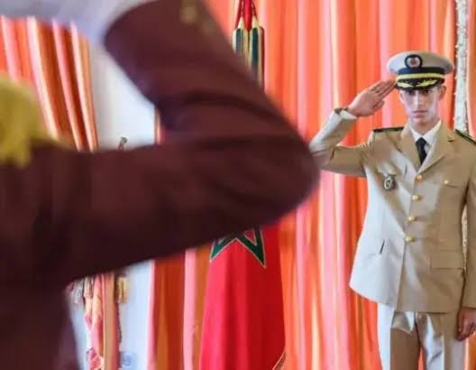 ترقية نجل محمد السادس بالتبني إلى رتبة ‘عميد’ ..عندما يصبح الجيش خادماً لعائلة مختلطة الأنساب.!