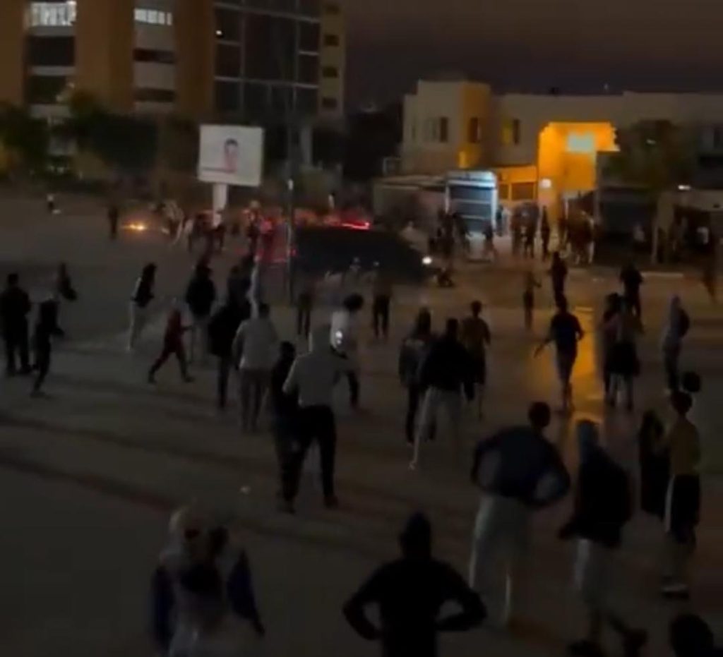 الأمن المغربي يقتل بأوامر ملكية المتظاهرين