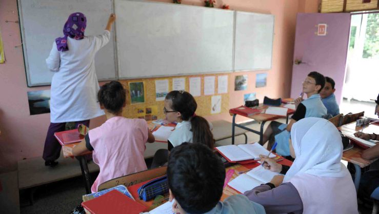 مسابقة لتوظيف 45 ألف أستاذ و24 ألف إداري في قطاع التربية بالجزائر