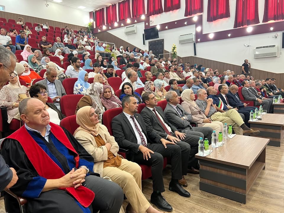قرابة مليوني طالب يلتحقون بمقاعد الجامعة في الجزائر