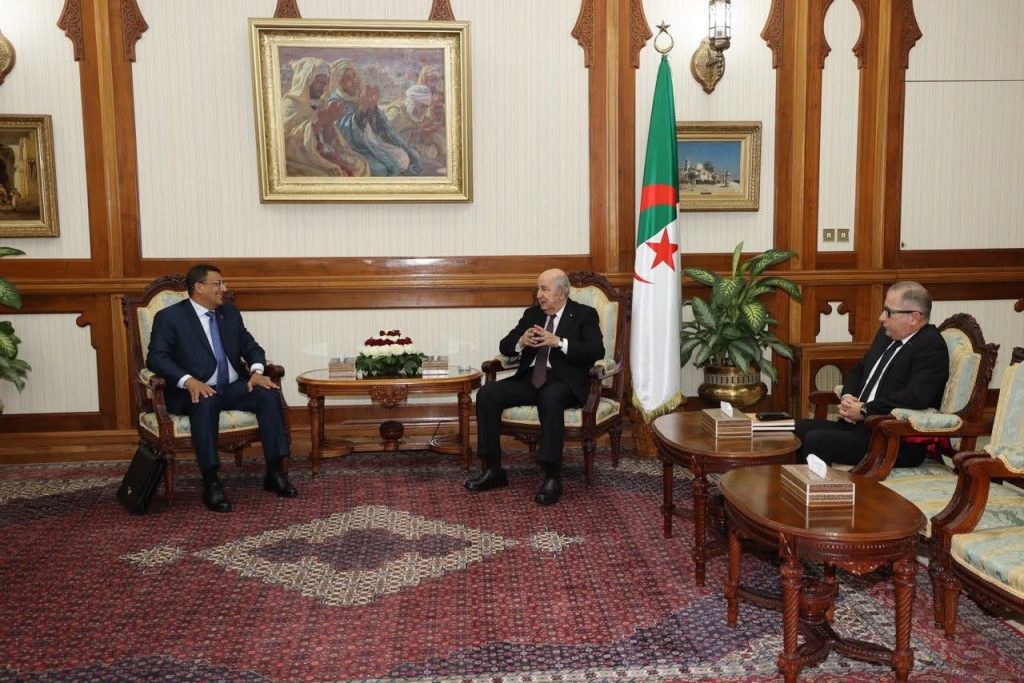 التشاور السياسي مع الأحزاب ..تبون يستقبل رئيس حزب المستقبل