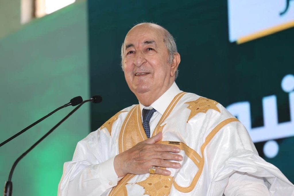 تبون يتحدث عن “خاين الدار” ..رأس الأفعى في مخططات التكالب على الجزائر  !