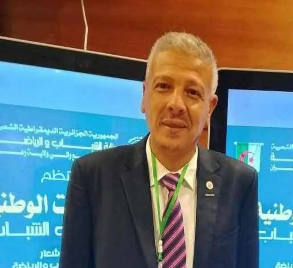 الجمهورية الخامسة على حافة الانهيار !