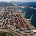 ميناء طنجة يتحول إلى قاعدة لوجيستية لآلة القتل الصهيونية