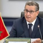 كاتب مغربي يفضح حكومة “أخنوش” وإعلام البلاط