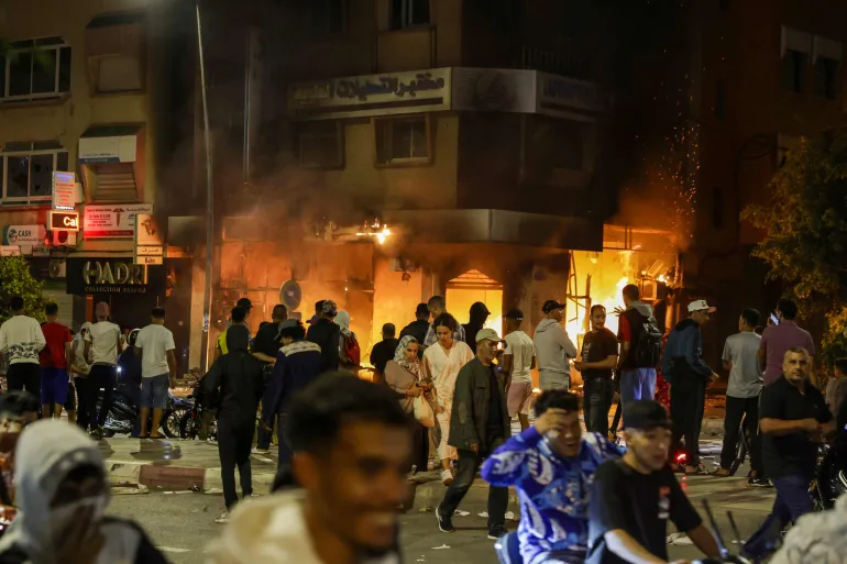 مطالب بفتح تحقيق في مقتل متظاهرين في المغرب ونظام المخزن في ورطة