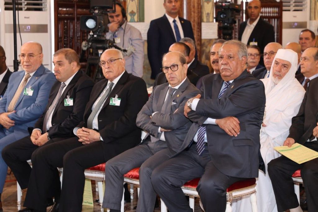 بوعلام بوعلام باقٍ في منصب مدير ديوان رئاسة الجمهورية… رجل ثقة الرئيس، و«عصب» الفريق الرئاسي!