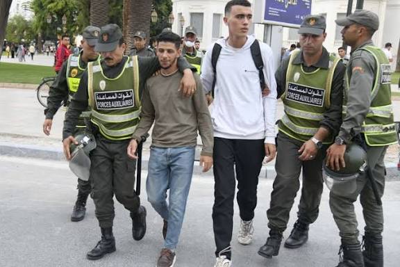 احتجاجات “جيل زد” تنفجر من جديد عقب الأحكام القاسية بالسجن 15 سنة!