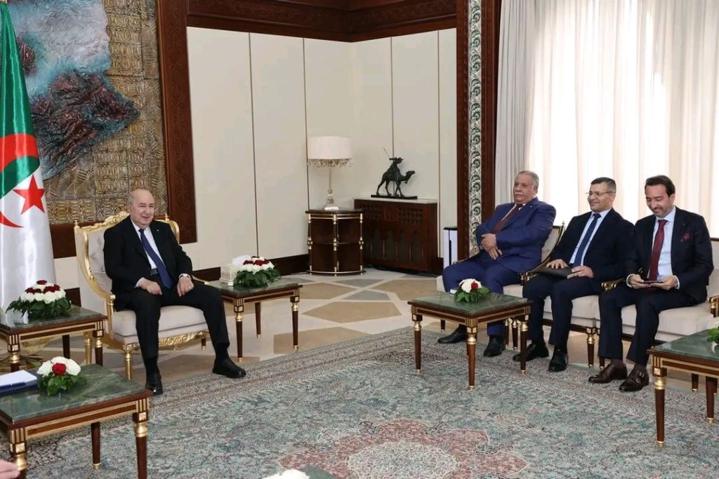 الرئيس الجزائري يستقبل رئيس منظمة أرباب الأعمال الروسية