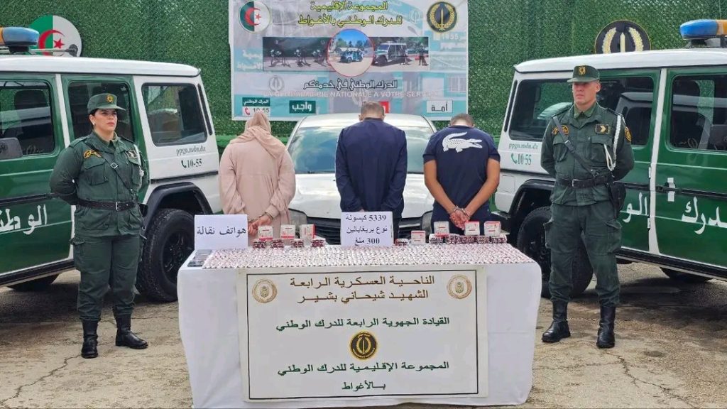 إحباط محاولة اغراق الجزائر بأزيد من 7 قناطير كيف معالج قادمة من المغرب