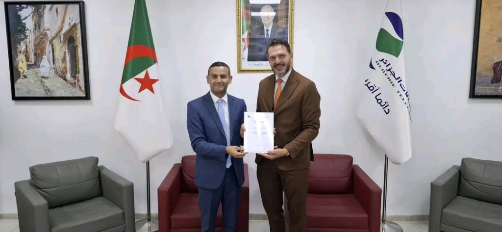 اتفاقية شراكة بين المنظمة الوطنية للصحافيين الجزائريين و اتصالات الجزائر لدعم الأسرة الإعلامية