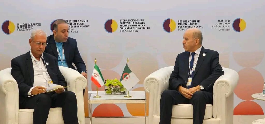 الجزائر وإيران تبحثان تعزيز التعاون في مجالي العمل والحماية الإجتماعية