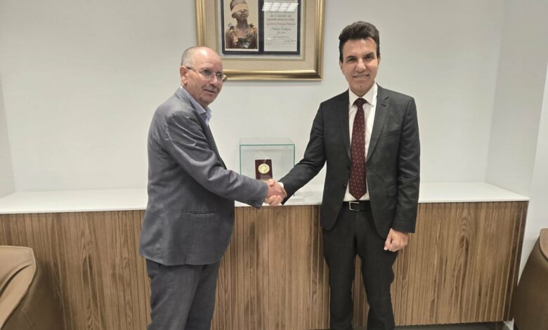قيس سعيد يوبخ سفير الاتحاد الأوروبي ..تونس ترفض أي تدخل أجنبي في شؤونها الداخلية