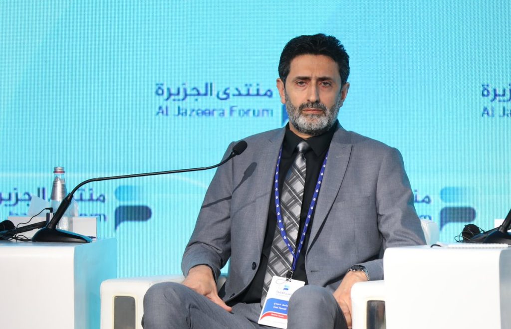 المذيعة الجزائرية فيروز زياني تتوج بجائزة “إيمي العالمية 2025” عن برنامج “للقصة بقية”