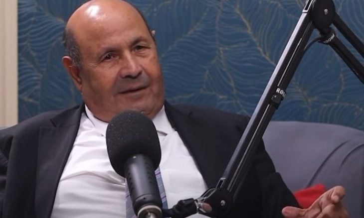إيداع الكاتب الصحفي سعد بوعقبة الحبس المؤقت..ابنة الرئيس الراحل أحمد بن بلة تخرج عن صمتها !