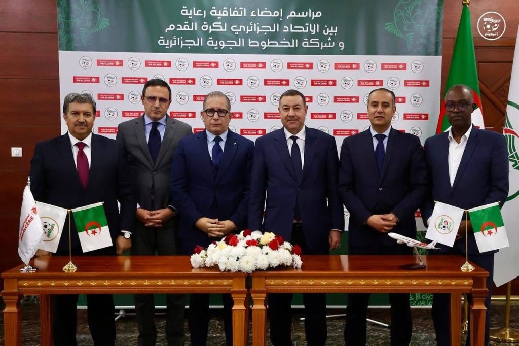 الخطوط الجوية الجزائرية الناقل الرسمي للخضر