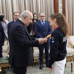 البطلة الأولمبية والعالمية كيليا نمور في ضيافة الرئيس تبون
