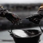 أسعار النفط تنخفض