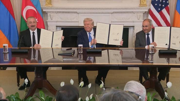 أذربيجان تحتفل بالذكرى الخامسة ليوم النصر