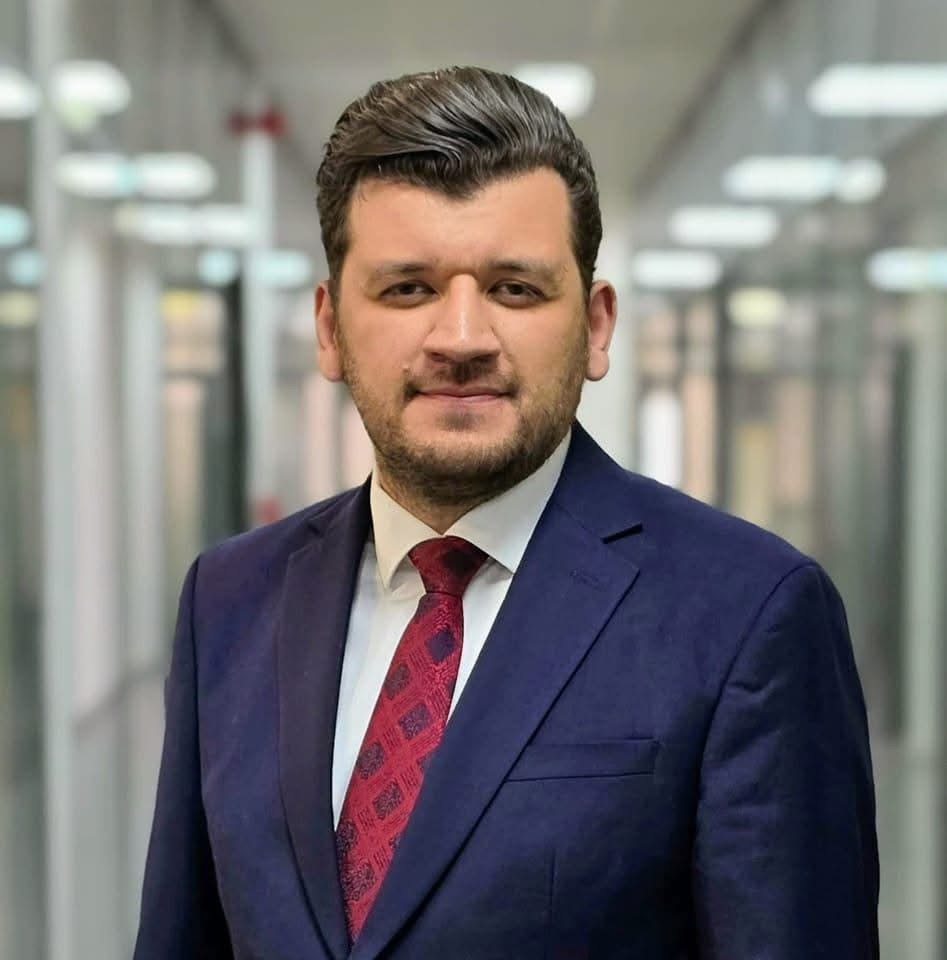 وزير الفلاحة الجزائري: “لكل شجرة احترقت سنغرس عشرة أشجار”
