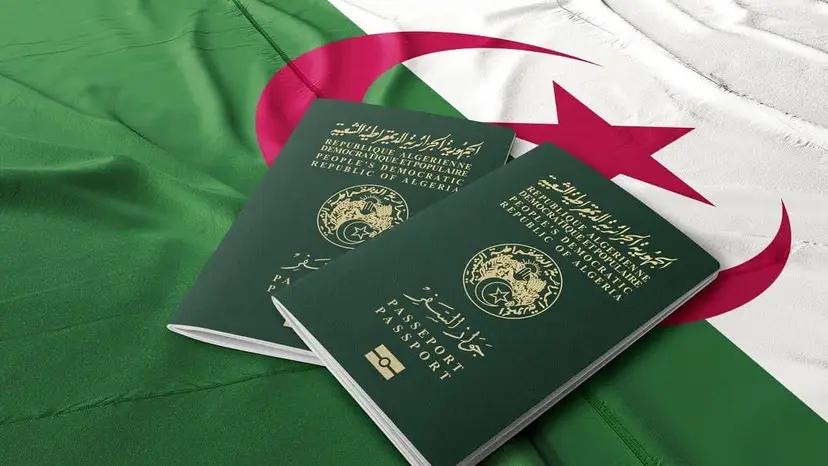 بوعلام صنصال مطالب بالحصول على تأشيرة دخول إلى الجزائر كمواطن فرنسي.. نهاية قصته مع جواز السفر الجزائري