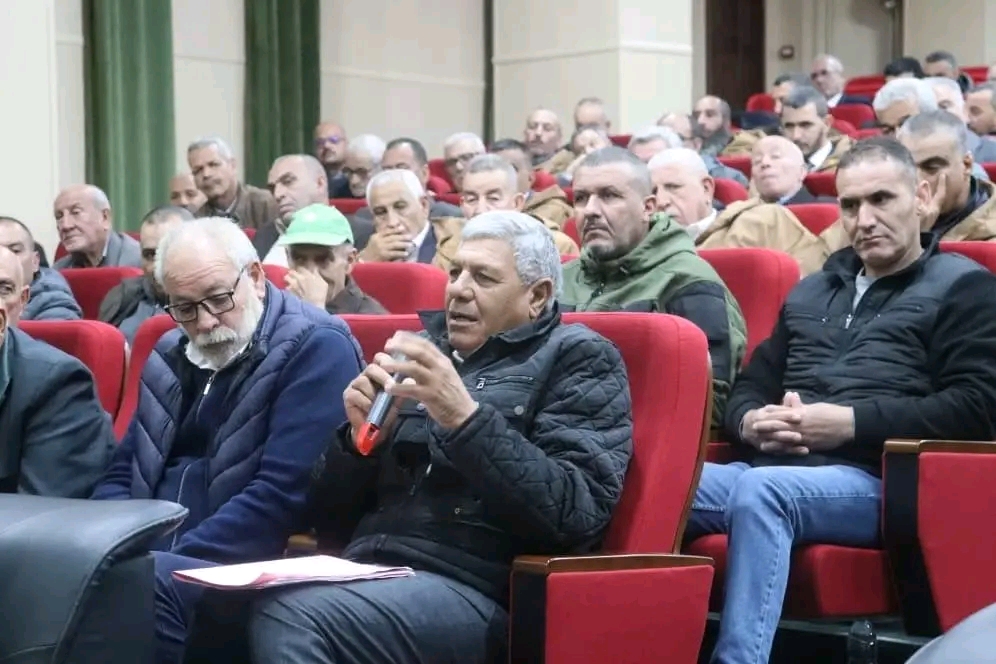 معالجة مشاكل الفلاحين الجزائريين على رأس أولويات وزير الفلاحة