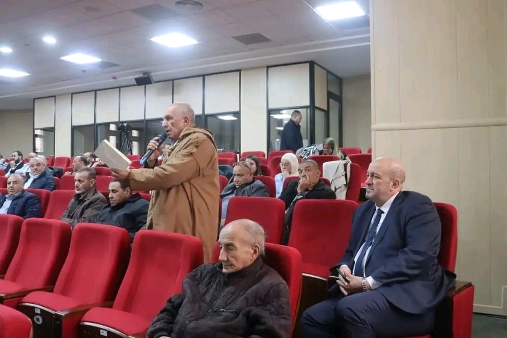 معالجة مشاكل الفلاحين الجزائريين على رأس أولويات وزير الفلاحة