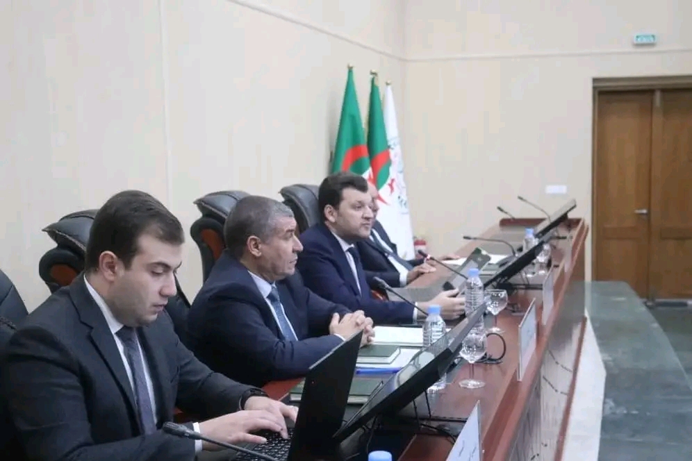 معالجة مشاكل الفلاحين الجزائريين على رأس أولويات وزير الفلاحة