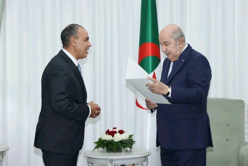 السيسي يبعث برسالة إلى الرئيس تبون