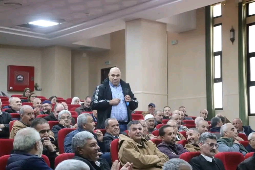 معالجة مشاكل الفلاحين الجزائريين على رأس أولويات وزير الفلاحة