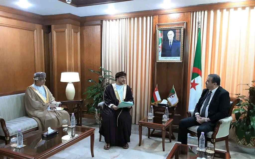 نحو توسيع الاستثمارات في مجالي الطاقة والمناجم بين الجزائر وسلطنة عمان