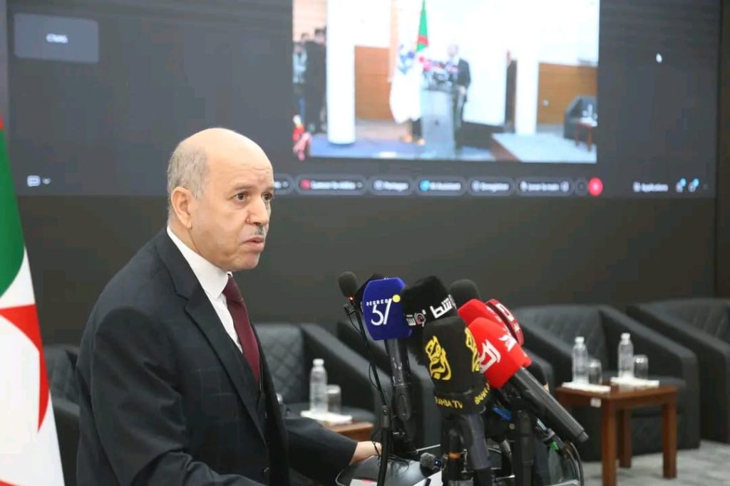 الجزائر تخصص أزيد من 420 مليار دينار لتمويل منحة البطالة في 2026