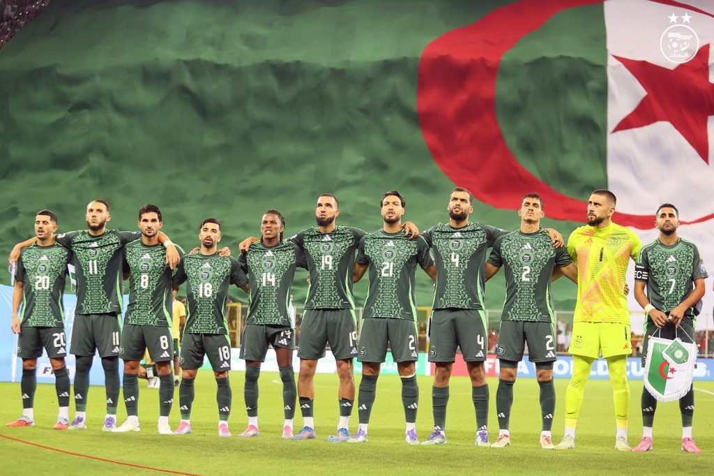 المنتخب الجزائري في المرتبة 34 عالمياً في آخر تصنيف للفيفا