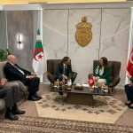 وفد وزاري جزائري يحل بتونس لدراسة كبرى الملفات الاقتصادية وإطلاق مشاريع صناعية مشتركة