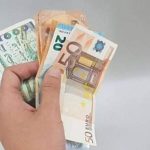 هذه هي أسعار سعر صرف اليورو مقابل الدينار الجزائري في السوق الموازية!