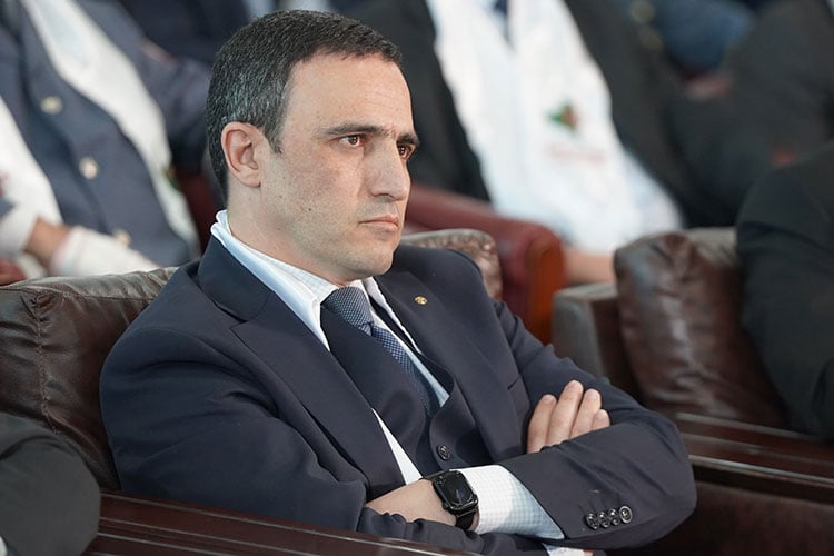 الخطوط الجوية الجزائرية ستتحول إلى شركة قابضة  (هولدينغ)