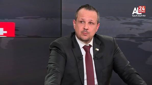 الشرطة الفرنسية تطلق سراح الصحفي الجزائري مهدي غزار عقب توقيفه لساعات !