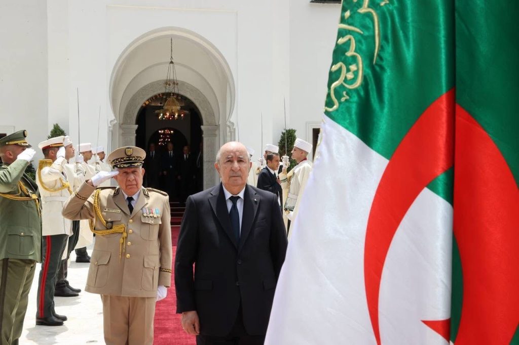 مجلة الجيش: تاريخ الجزائر خط أحمر!