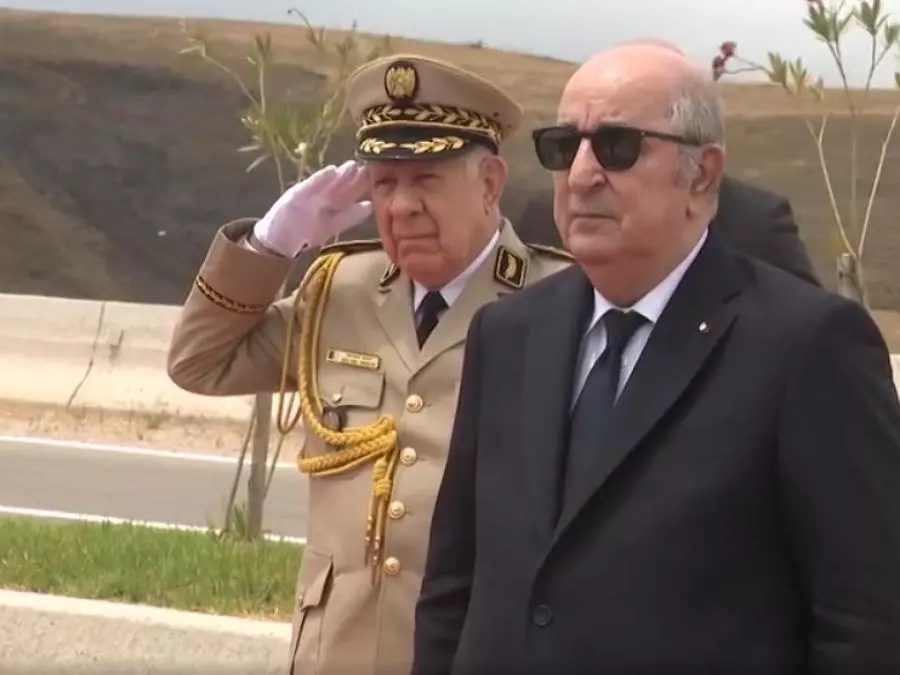 مجلة الجيش: تاريخ الجزائر خط أحمر!