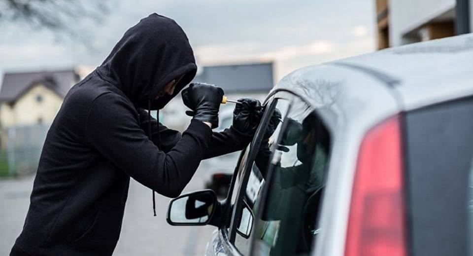 أمن الجزائر العاصمة يفكك أخطر شبكات سرقة السيارات ويسترجع 23 مركبة